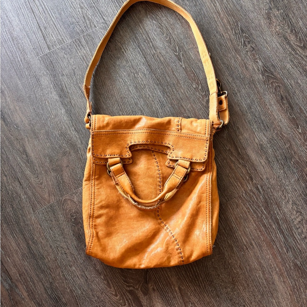 Lucky Brand Tan Leather Shoulder Bag with Brass Hardware